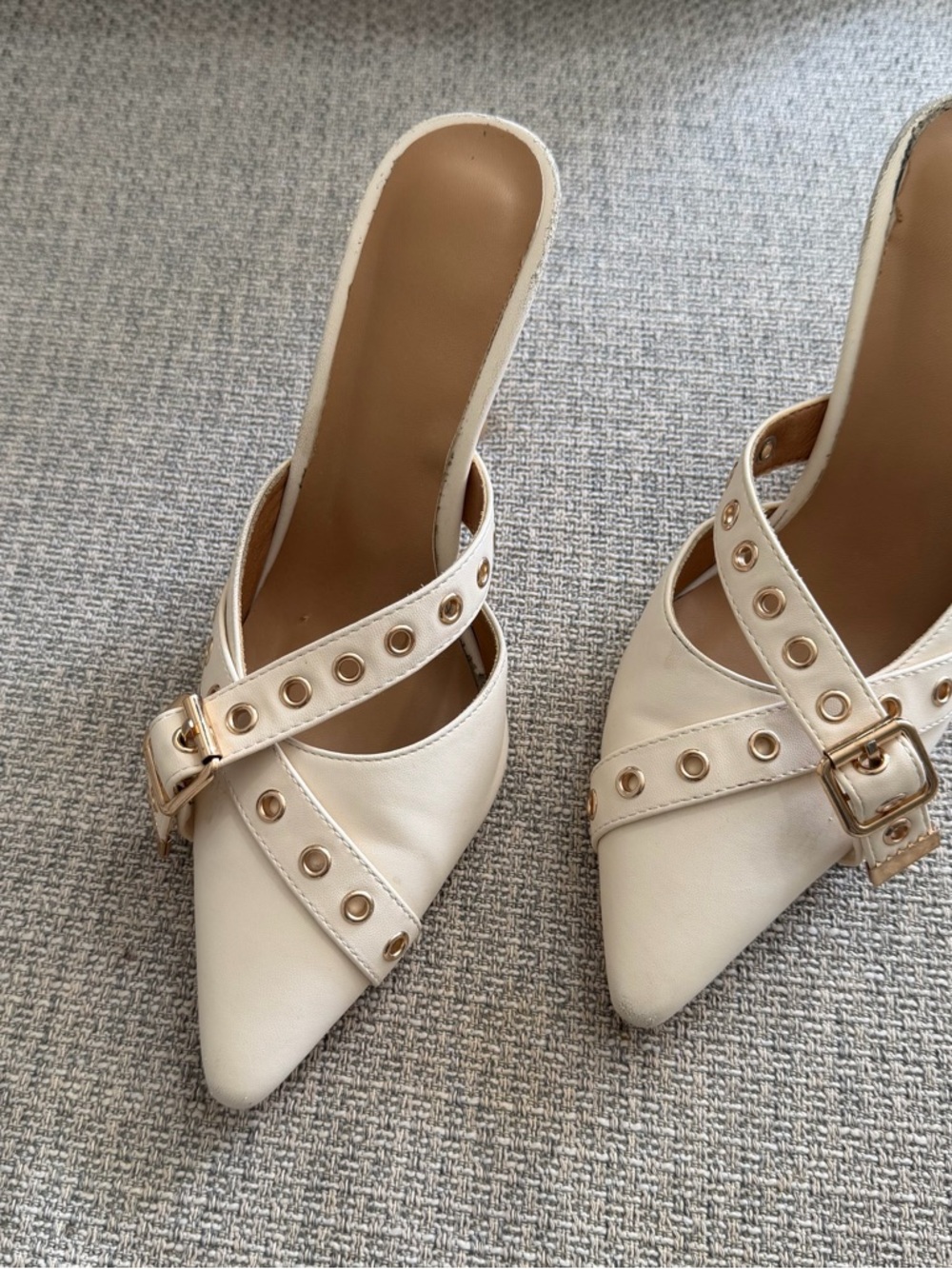Cream Pointed-Toe Buckle Mule Heels - Picture 3 of 10